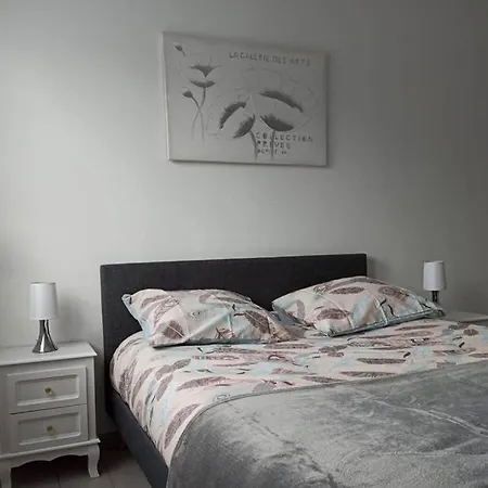 Les Chevalets I Classe 2 Etoiles Apartamento *